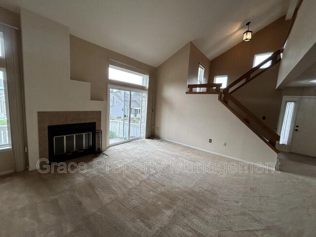 Building Photo - 9024 Bear Mountain Dr