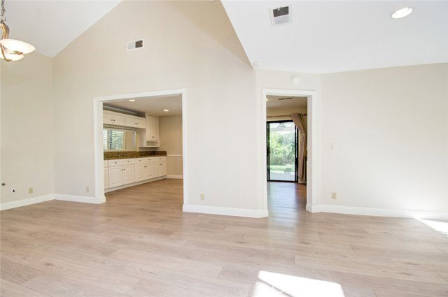 Foto del edificio - 46 Silkberry