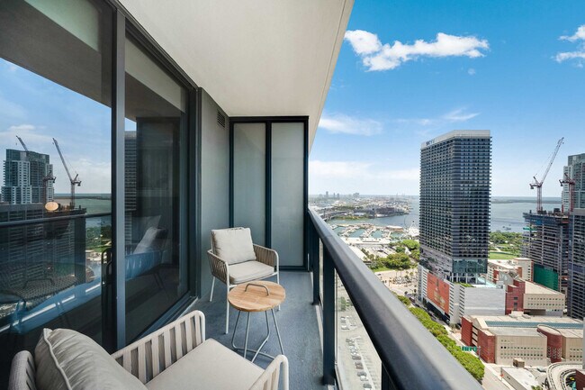 Foto del edificio - 159 NE 6th St