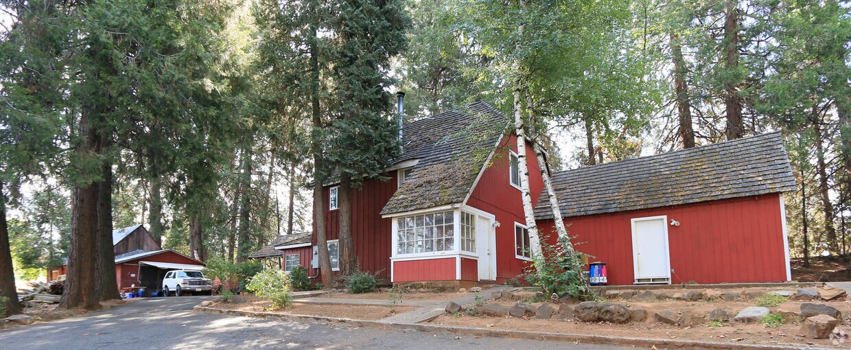 Building Photo - 3200 Highway 50
