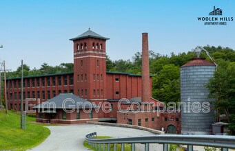 Building Photo - 169 Sunapee St Building Photo - 169 Sunapee St