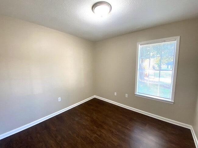 Foto del edificio - 3680 Moccasin Cove