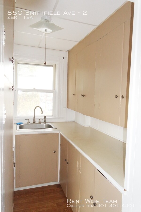 Foto del edificio - 850 Smithfield Ave