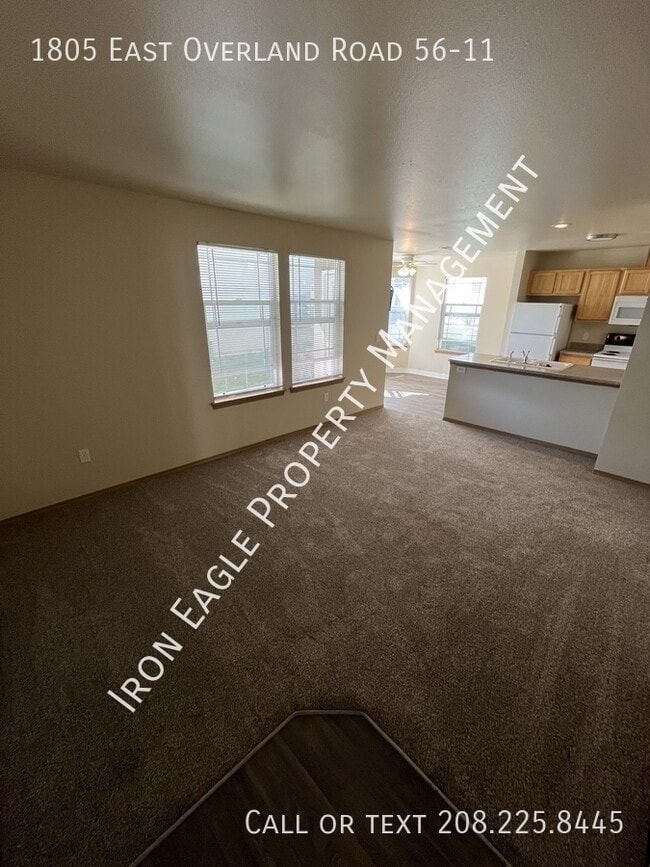 Building Photo - 1805 E Overland Rd