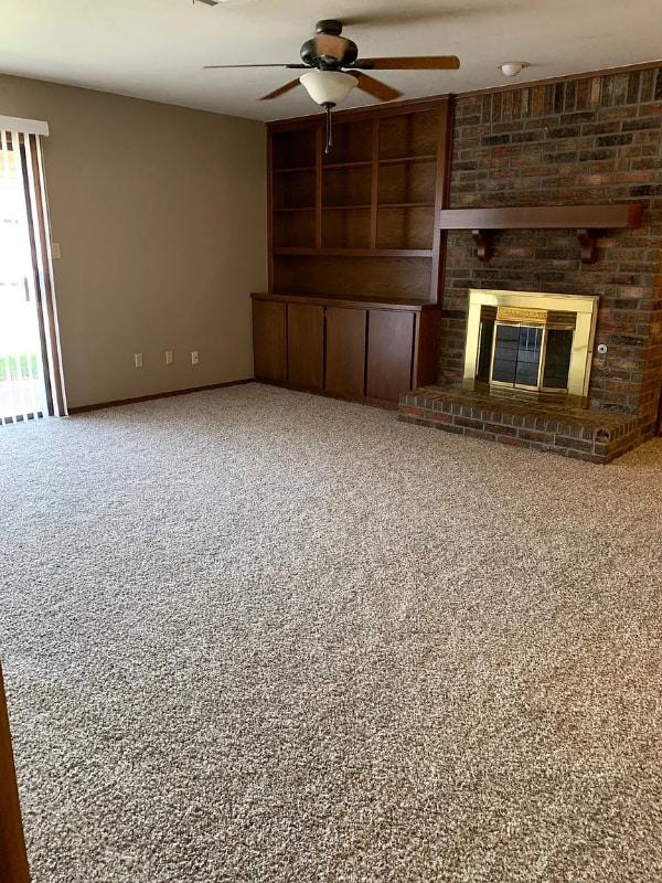 Foto principal - 120 Vinita Dr