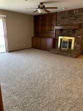 Building Photo - 120 Vinita Dr Building Photo - 120 Vinita Dr