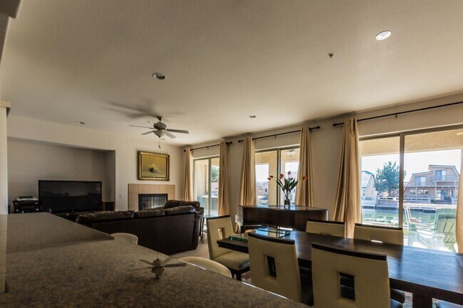Foto del edificio - 14385 Nautical Ln