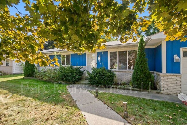 Foto del edificio - 2076 Harned St