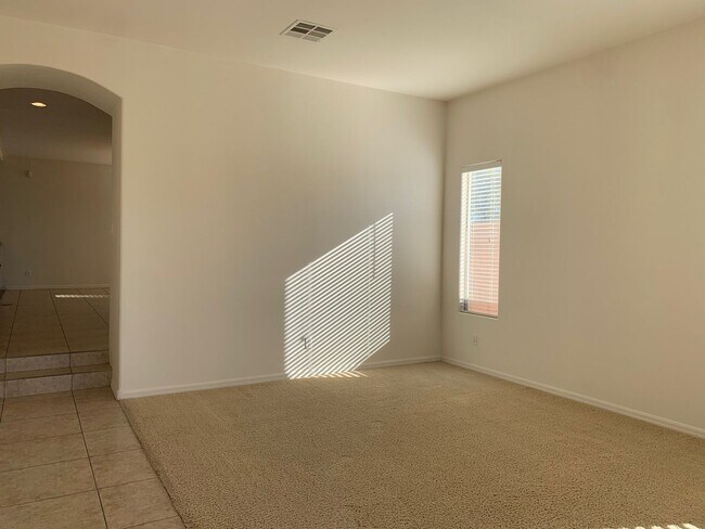 Foto del edificio - 4004 Daydream Bend St