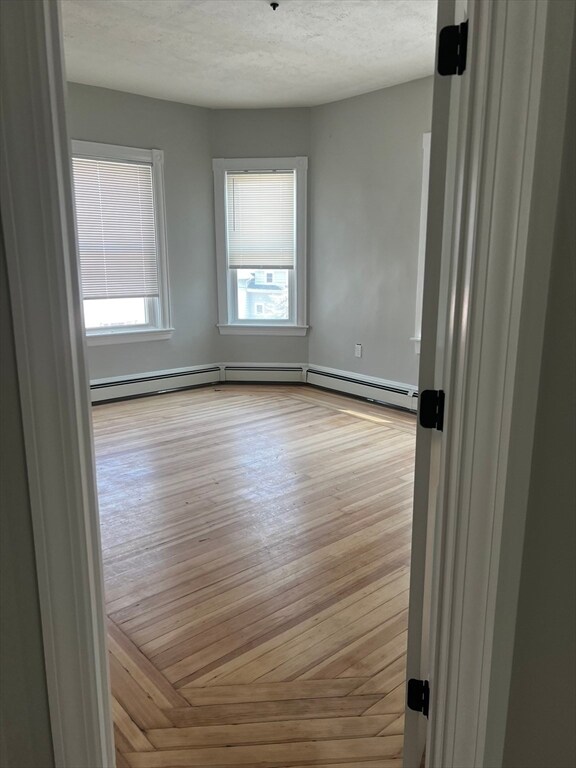 Foto del edificio - 2039 Pleasant St