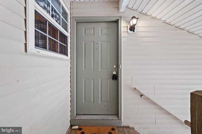 Building Photo - 1115 Tristram Cir