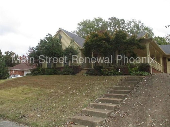 Building Photo - 2040 Mount Badon Ln