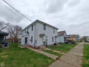 Building Photo - 108 W Pennsylvania St