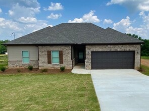 Building Photo - 75 Dreher Rd