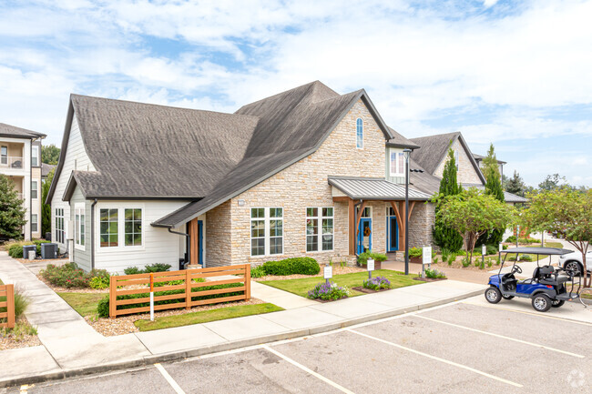 Leasing Office - Tapestry at Long Farm