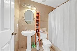 Building Photo - 4 br, 2 bath House - 5313 Pinewood Terrace