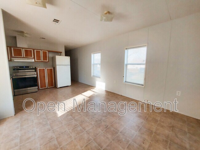 Building Photo - 7534 US-60