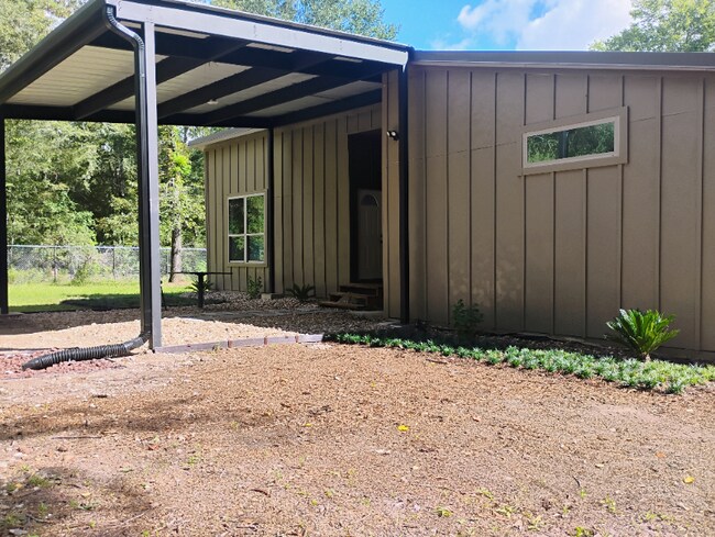 Foto del edificio - 13358 Lueders Ln