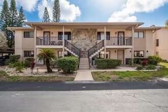 Building Photo - 9910 Eagles Point Cir