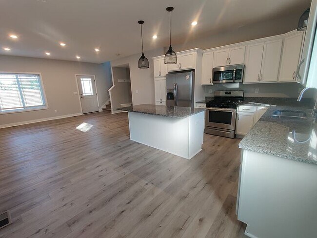 Foto del edificio - 2768 Clover Ridge Dr
