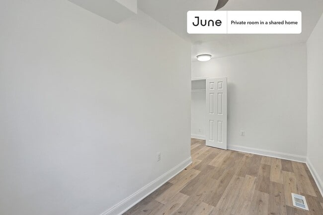 Photo - Room in Shared 5 bed/3.5 bath home