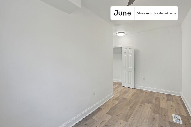 Foto del edificio - Room in Shared 5 bed/3.5 bath home in Upper Central NE