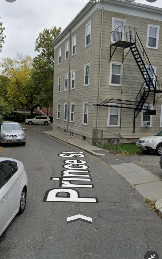 Primary Photo - 59 Prince St