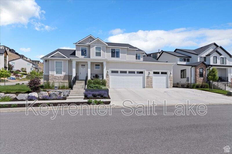 Foto principal - 1046 W Seasons View Ct