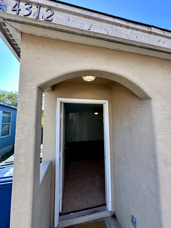 Foto del edificio - 4312 Covenant Ct