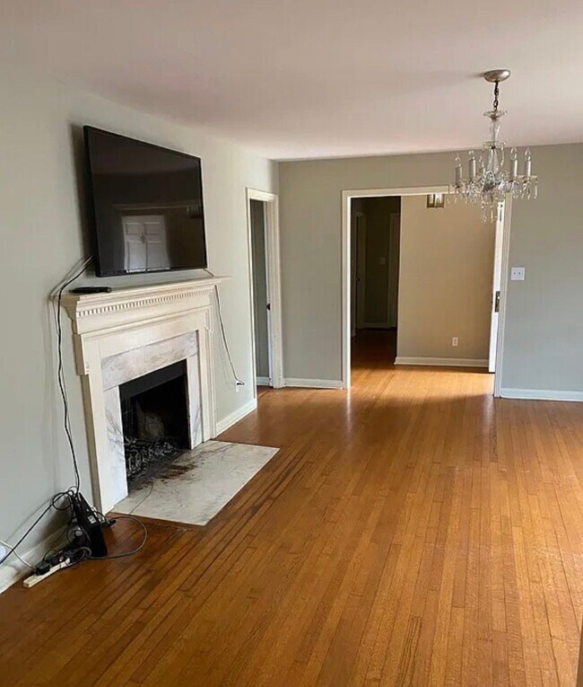 Foto del edificio - 1402 Lowell Dr SE