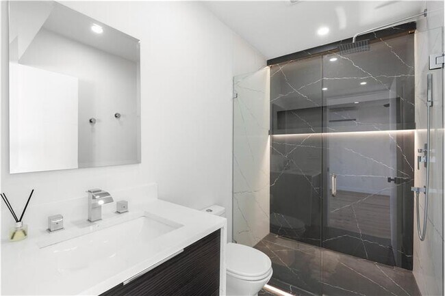 Foto del edificio - 455 SW 14th Ct