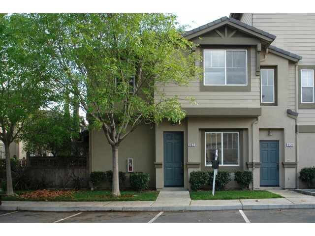 Foto principal - 882 Fascination Pl