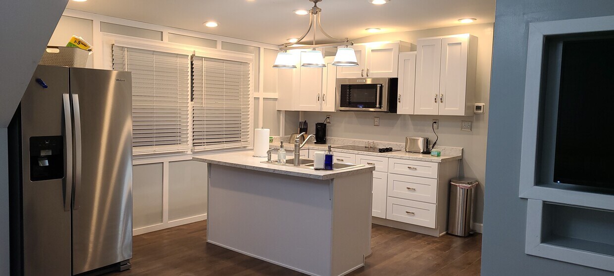 Foto principal - 109 Taylor Ave