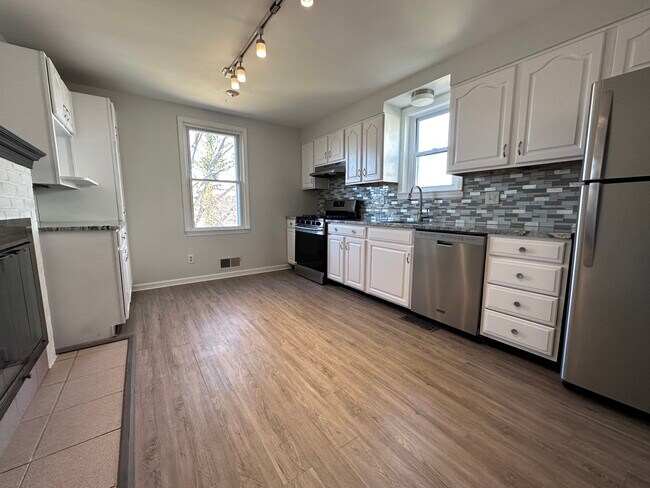 Kitchen2 - 520 Shipley Rd