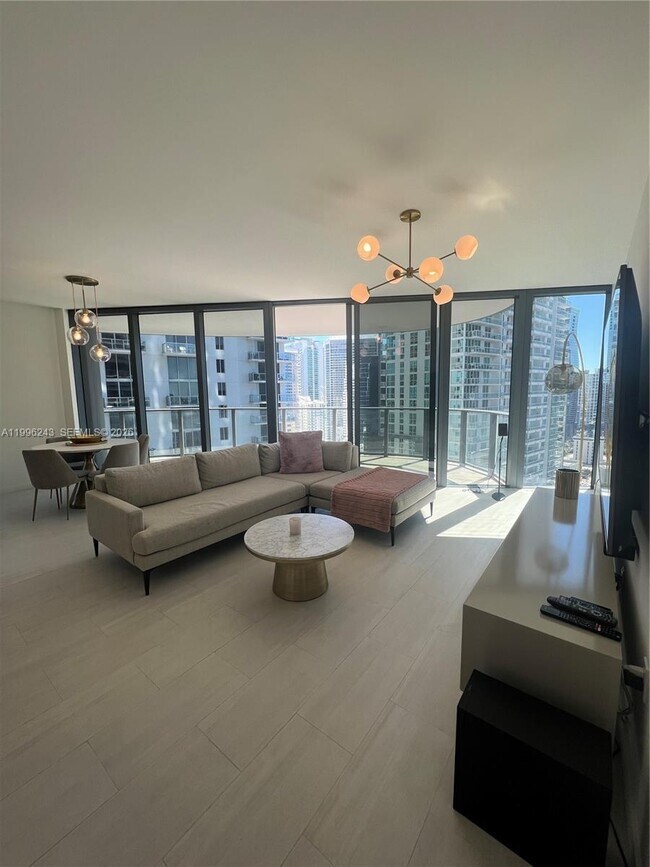 Foto del edificio - 1000 Brickell Plaza