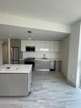 Interior Photo - La Vida Melrose