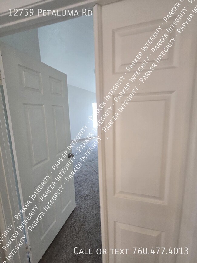 Foto del edificio - 12759 Petaluma Rd