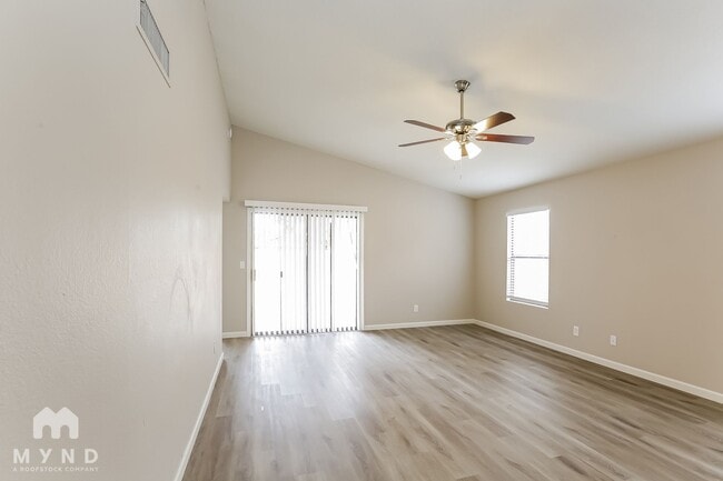 Building Photo - 4545 N 67th Ave