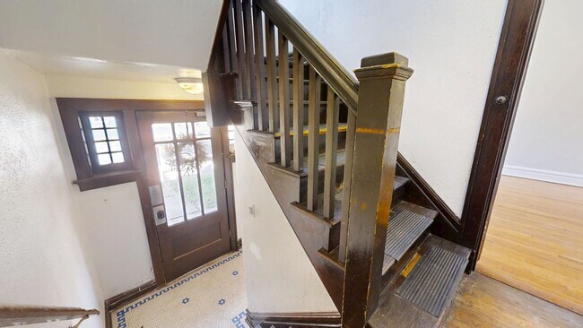 Foto del edificio - 3704 Fairview Ave