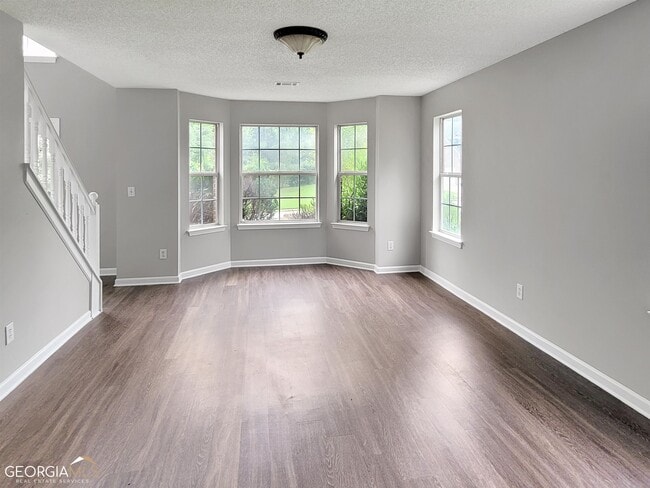 Building Photo - 1535 Rogers Crossing Dr