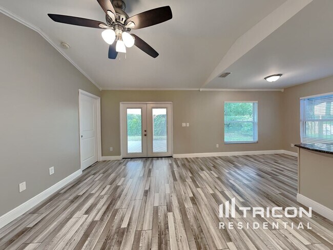 Building Photo - 248 W Jayce Wy