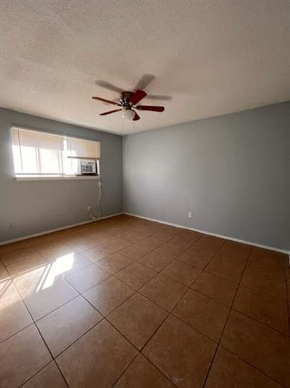 Building Photo - 151 N Belvedere Blvd