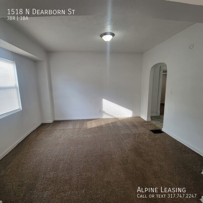 Foto del edificio - Large Near East 3BR Home!