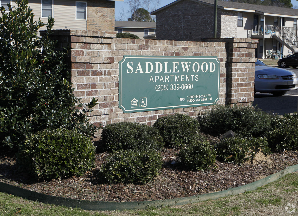 Foto del edificio - Saddlewood Apartments