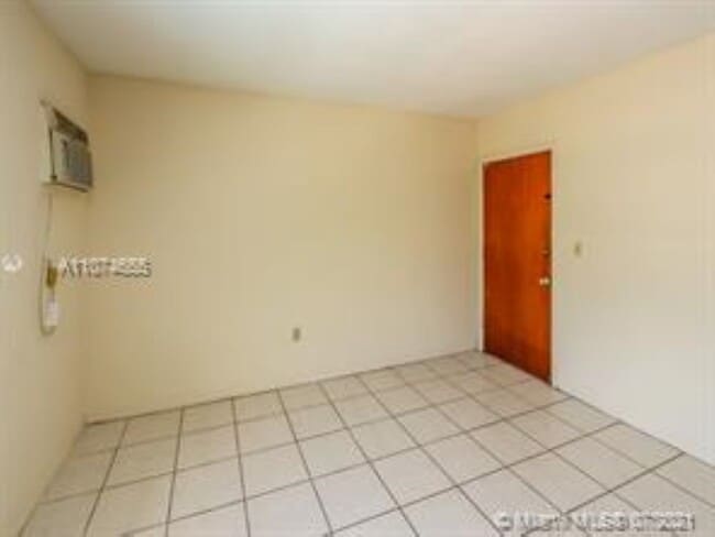 Building Photo - 1250 S Alhambra Cir