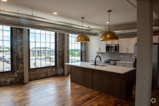 Building Photo - 116 N 3rd St
