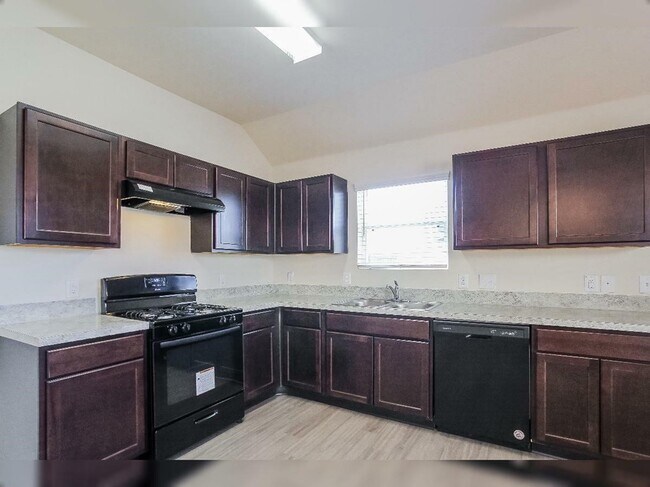 Building Photo - 5619 Rocky Trail Dr