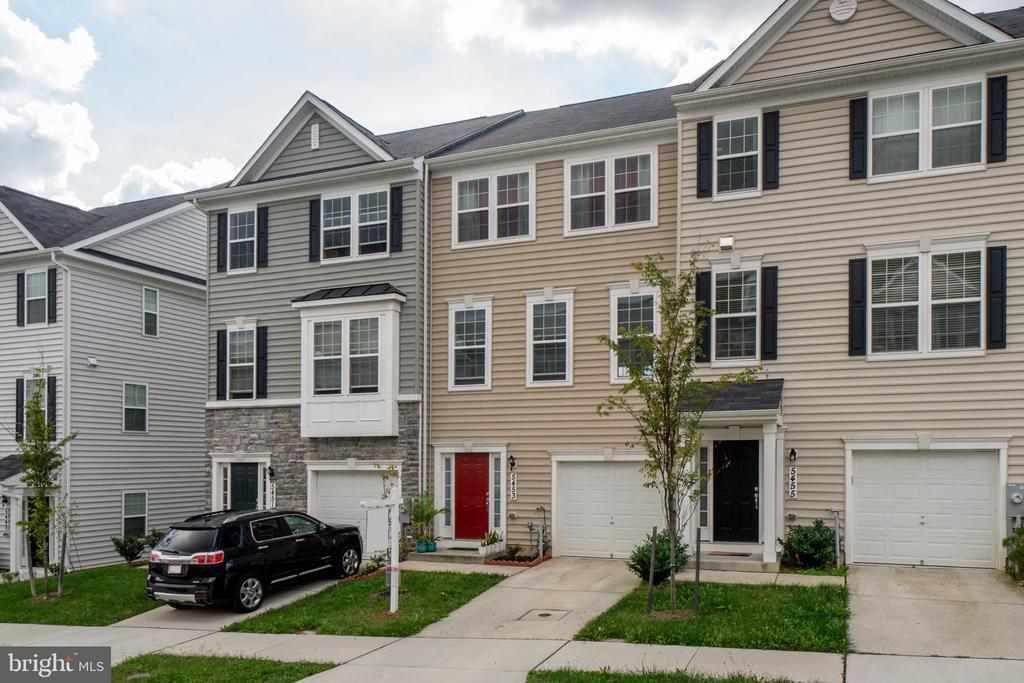 Foto principal - 5453 Bristol Grn Wy