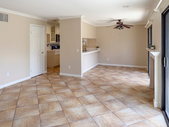 Building Photo - 28606 Conejo View Dr