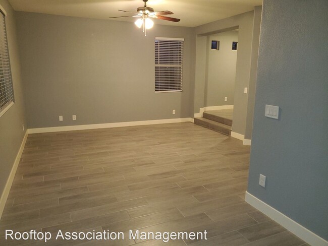 Building Photo - 3 br, 3 bath House - 10036 Trailing Vine St